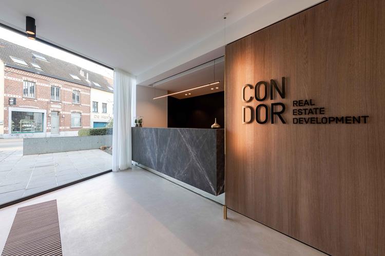 CONDOR zoekt...